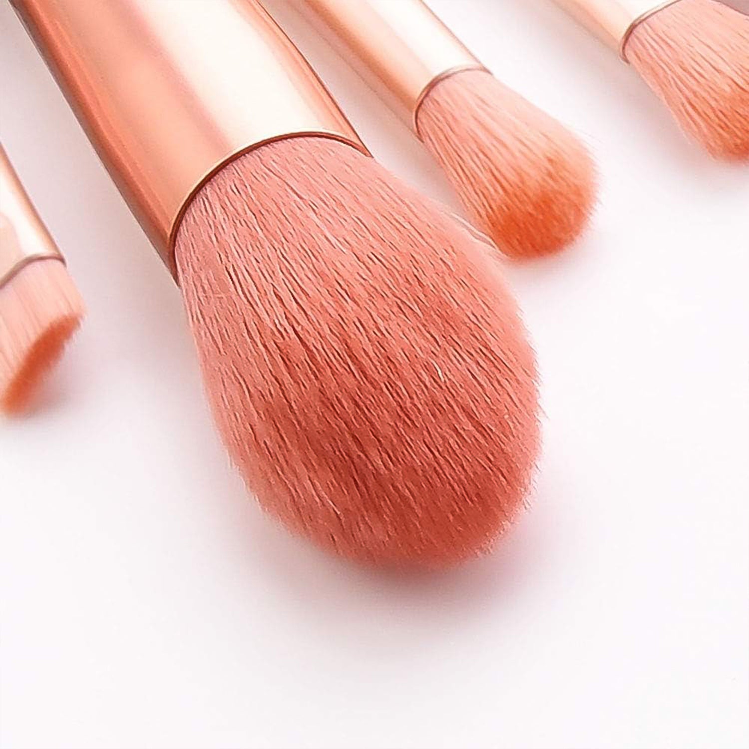 Premium Makeup Brush Set (8 Pcs Set / Mix Color) Premium Makeup Brush Set (8 Pcs Set / Mix Color)